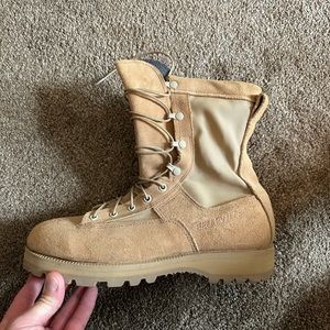 Size 9.5 wide Belleville Military Boots